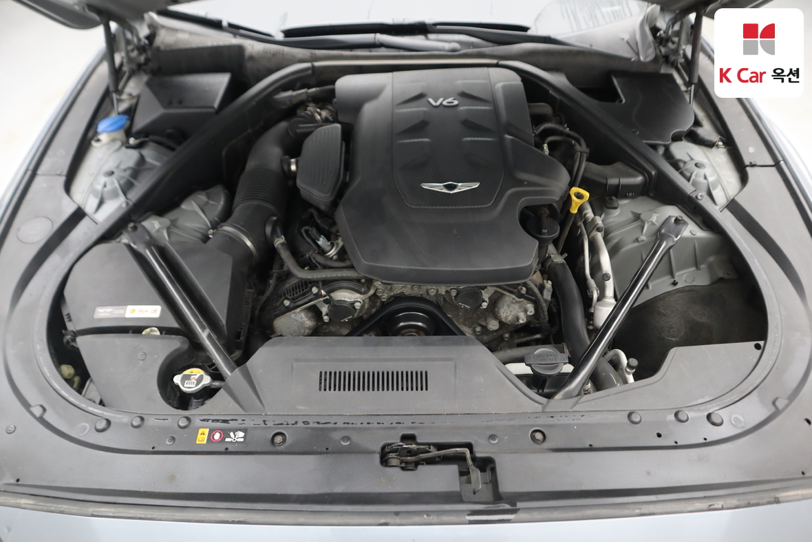 جينيسيس G80 2017 - صورة 36