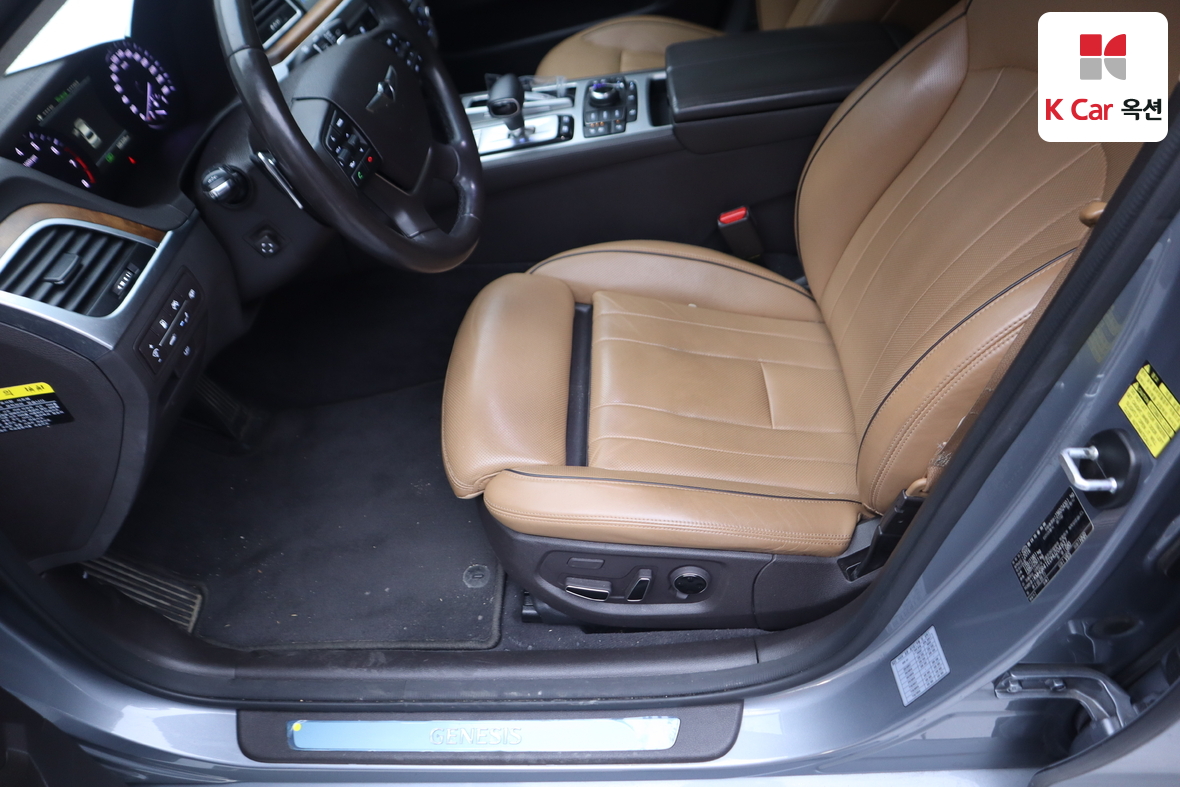 جينيسيس G80 2017 - صورة 20