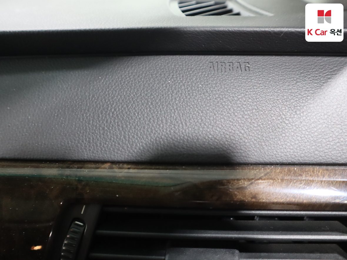 BMW 5 Series 2006 - Image 31