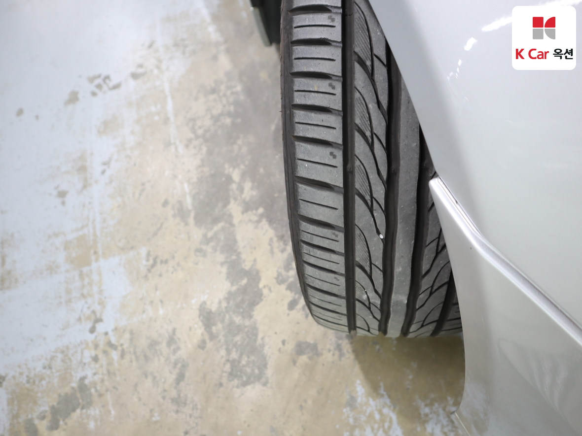 BMW 5 Series 2006 - Image 32