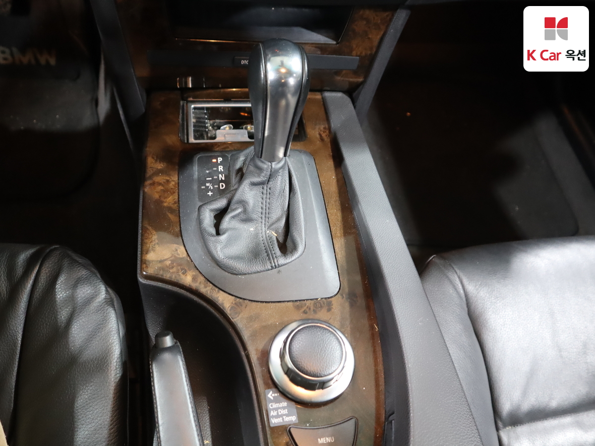 BMW 5 Series 2006 - Image 16