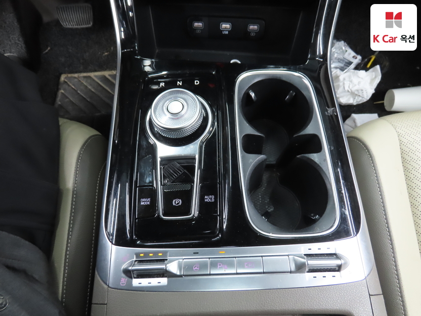 كيا - كارنفال - Image 16