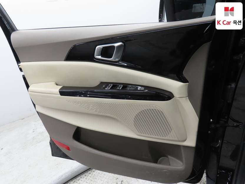 كيا - كارنفال - Image 8