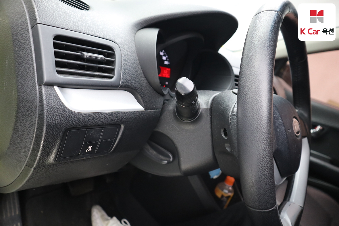 Kia Morning 2012 - Image 9