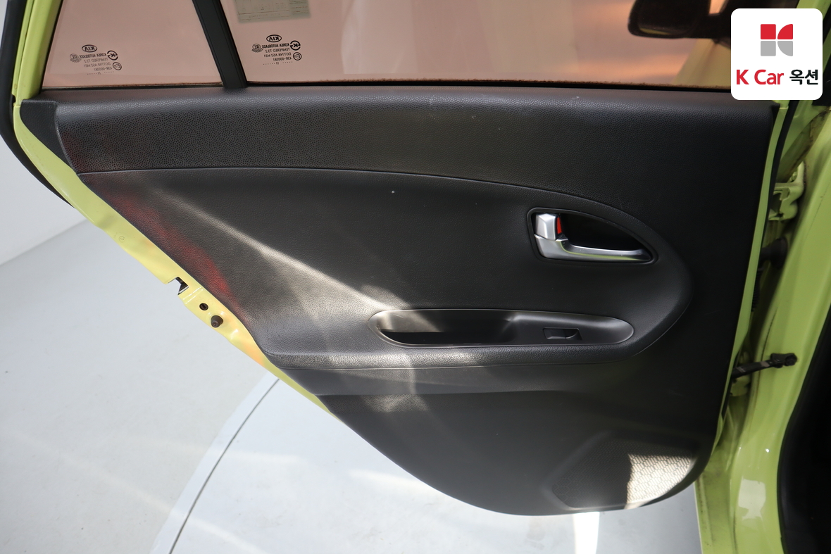 Kia Morning 2012 - Image 21