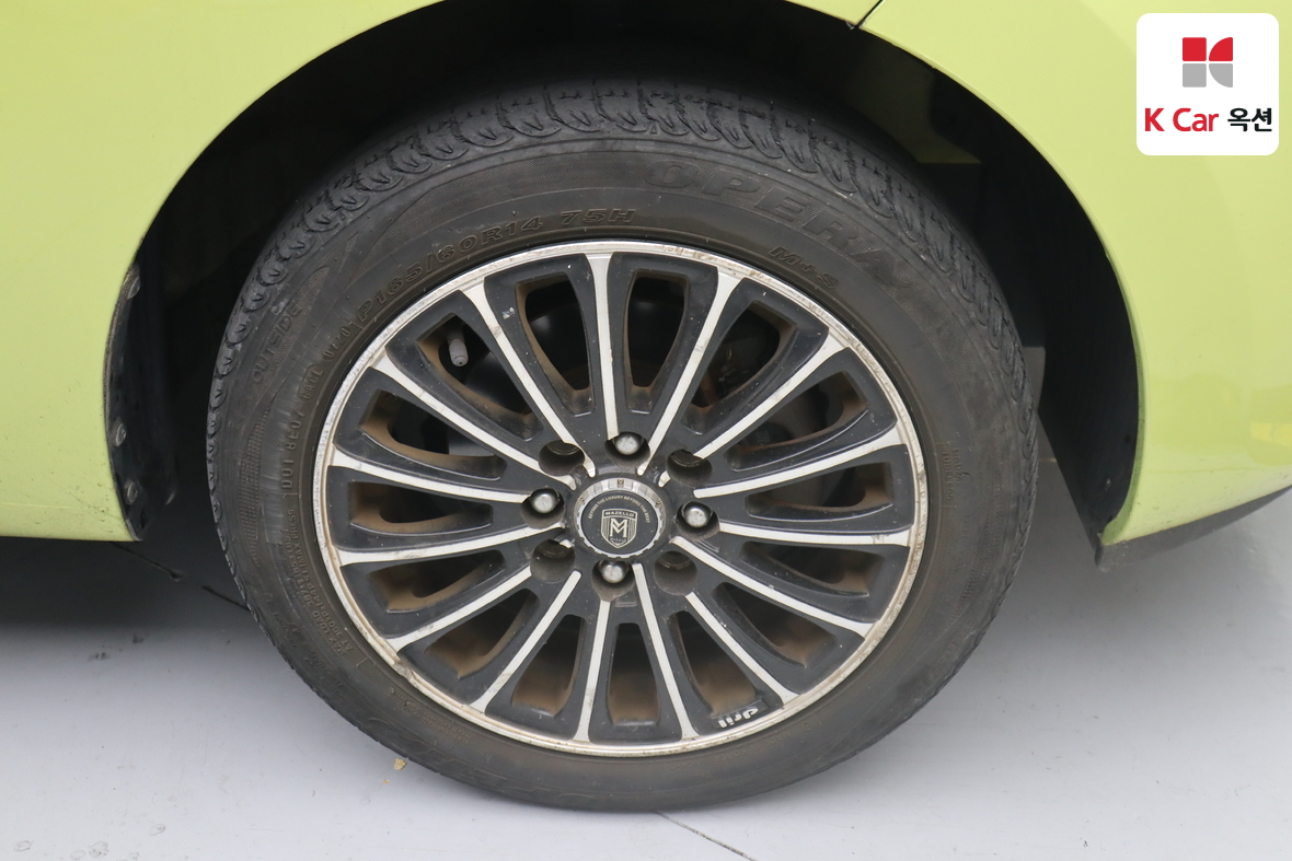 Kia Morning 2012 - Image 32