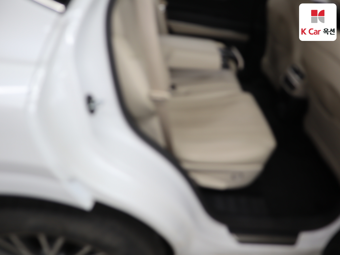 جينيسيس GV80 2021 - صورة 28