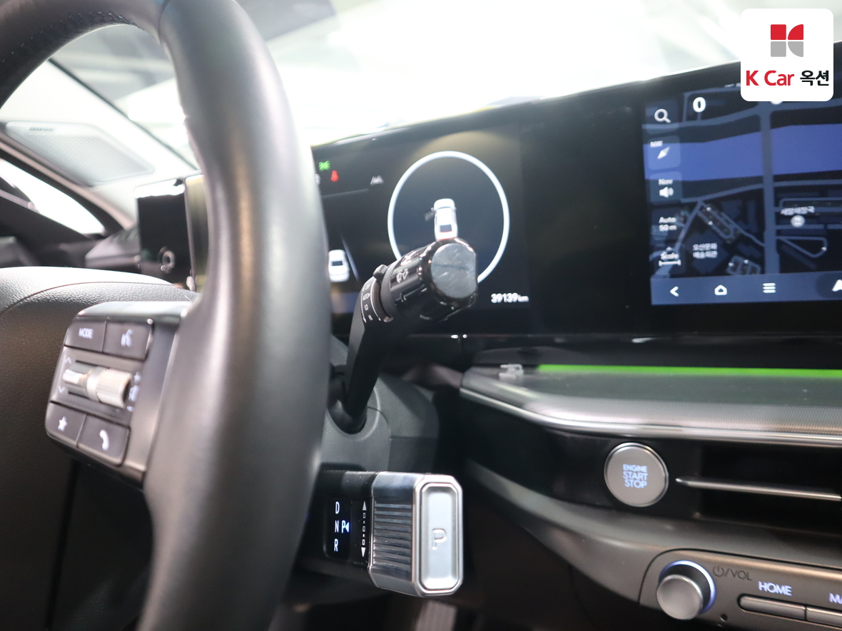 Hyundai AZERA 2023 - Image 11