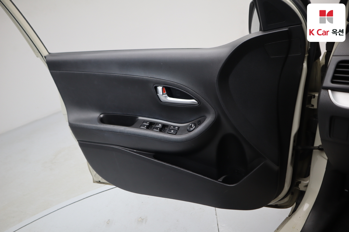 كيا مورنينج 2013 - صورة 8