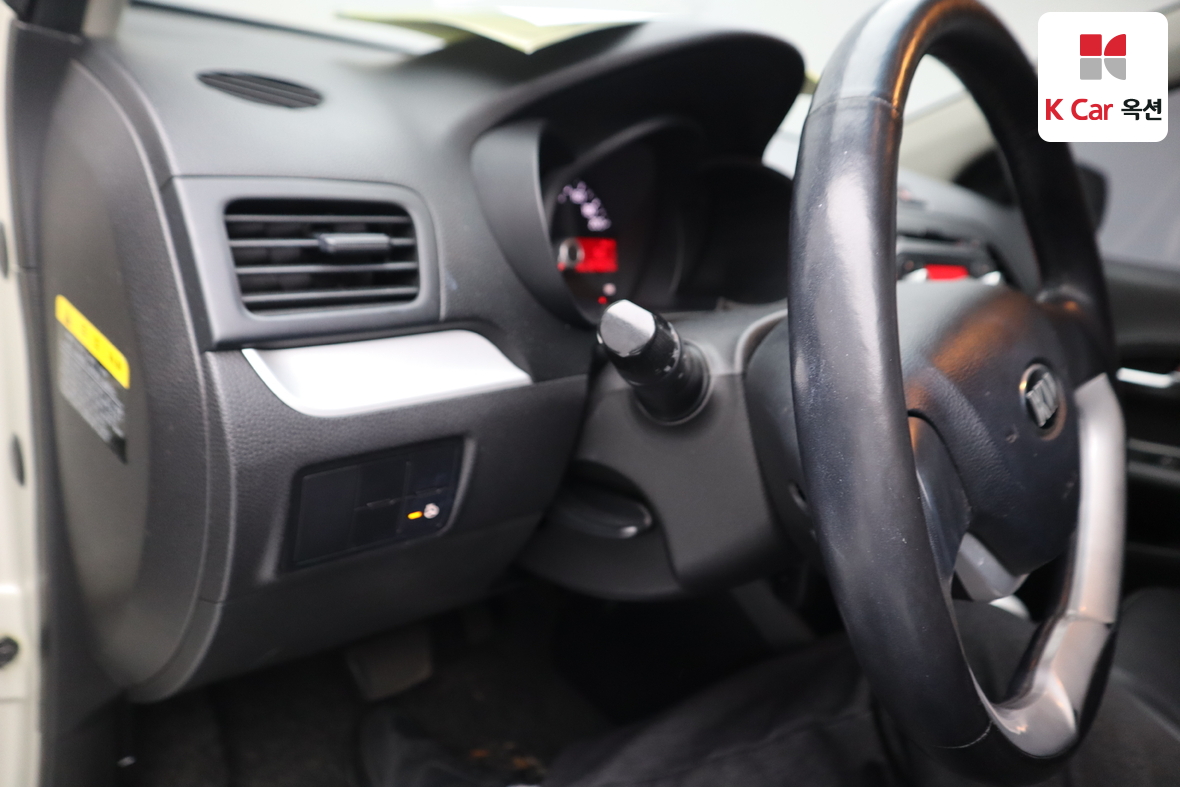 كيا مورنينج 2013 - صورة 9