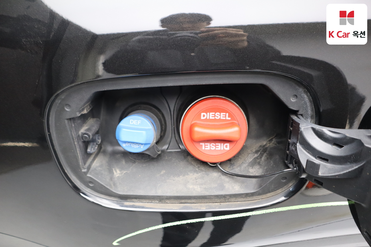 مرسيدس بنز GLC 2021 - صورة 31