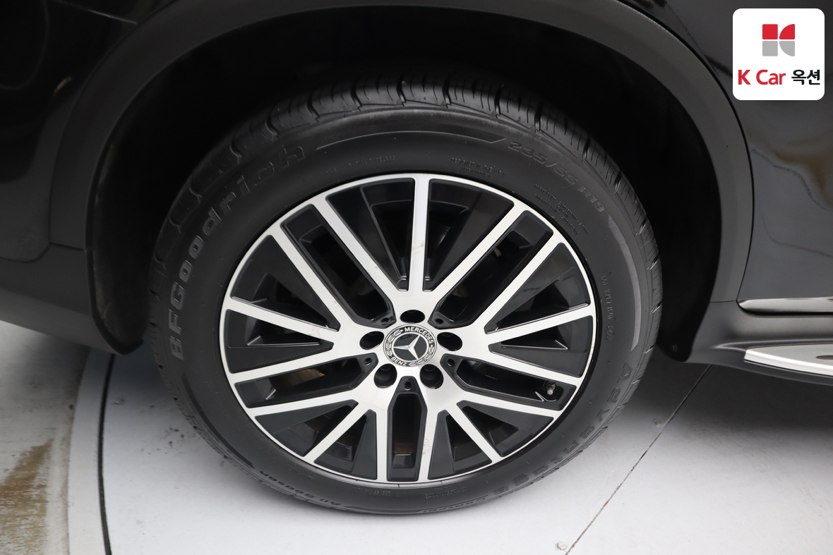 مرسيدس بنز GLC 2021 - صورة 49