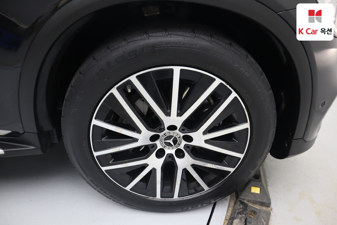 مرسيدس بنز GLC 2021 - صورة 48