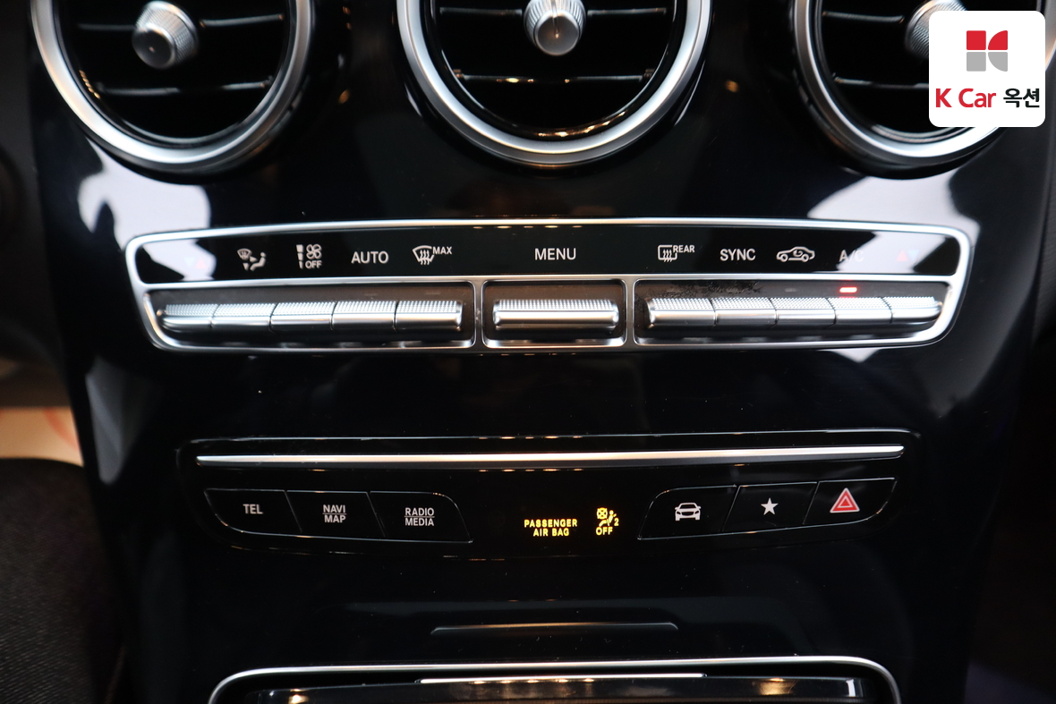 مرسيدس بنز GLC 2021 - صورة 15