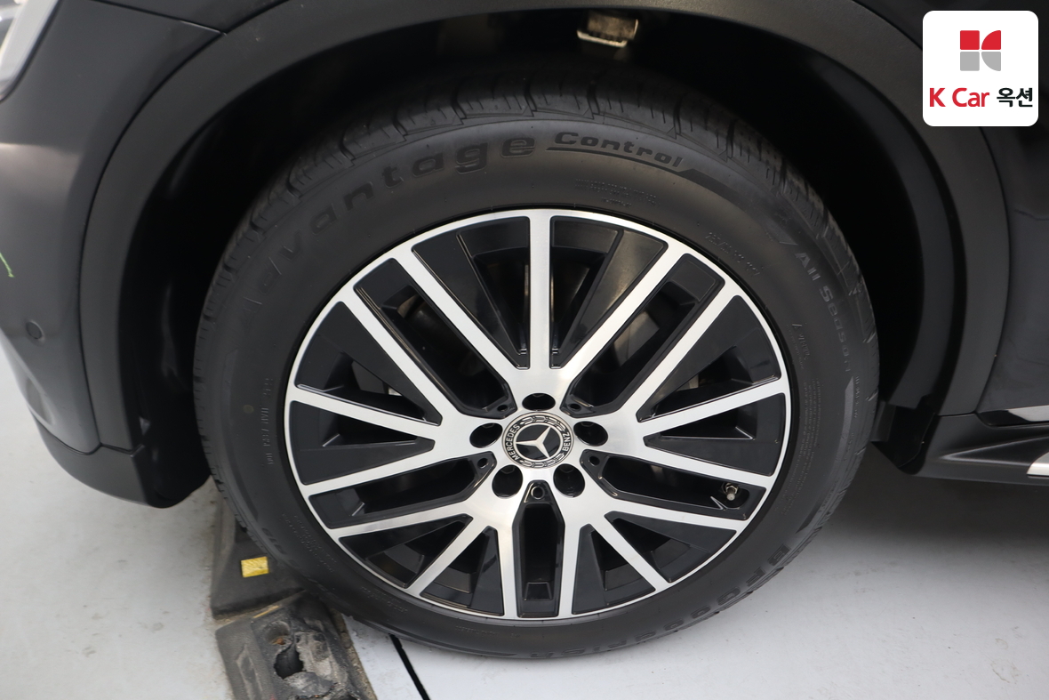 مرسيدس بنز GLC 2021 - صورة 51