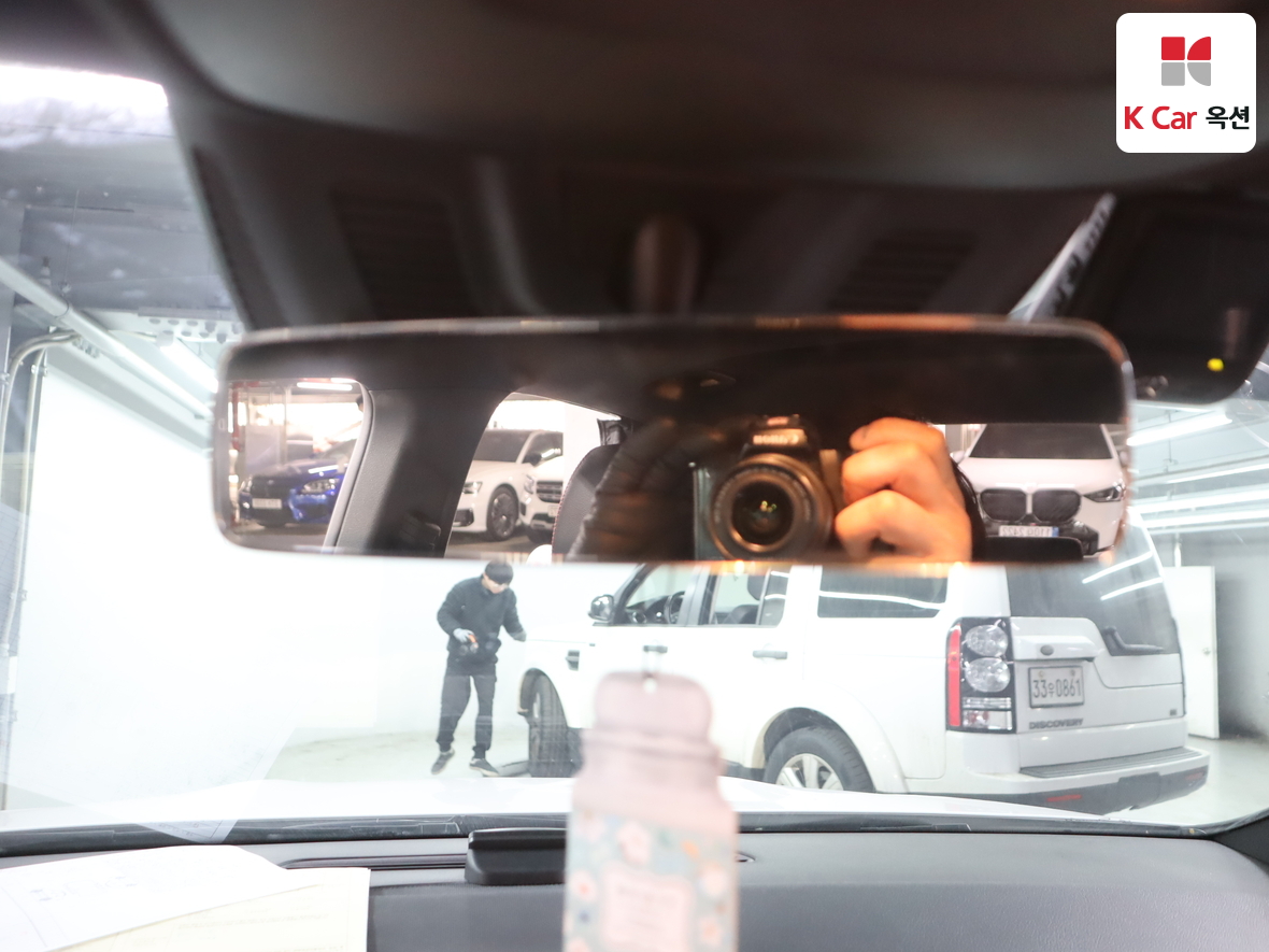 Mercedes-Benz GLA-Class 2023 - Image 13