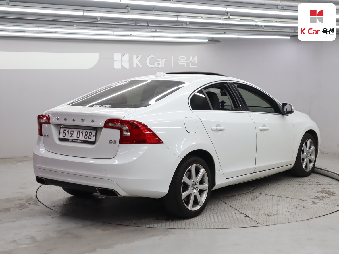 2016 - Volvo S60