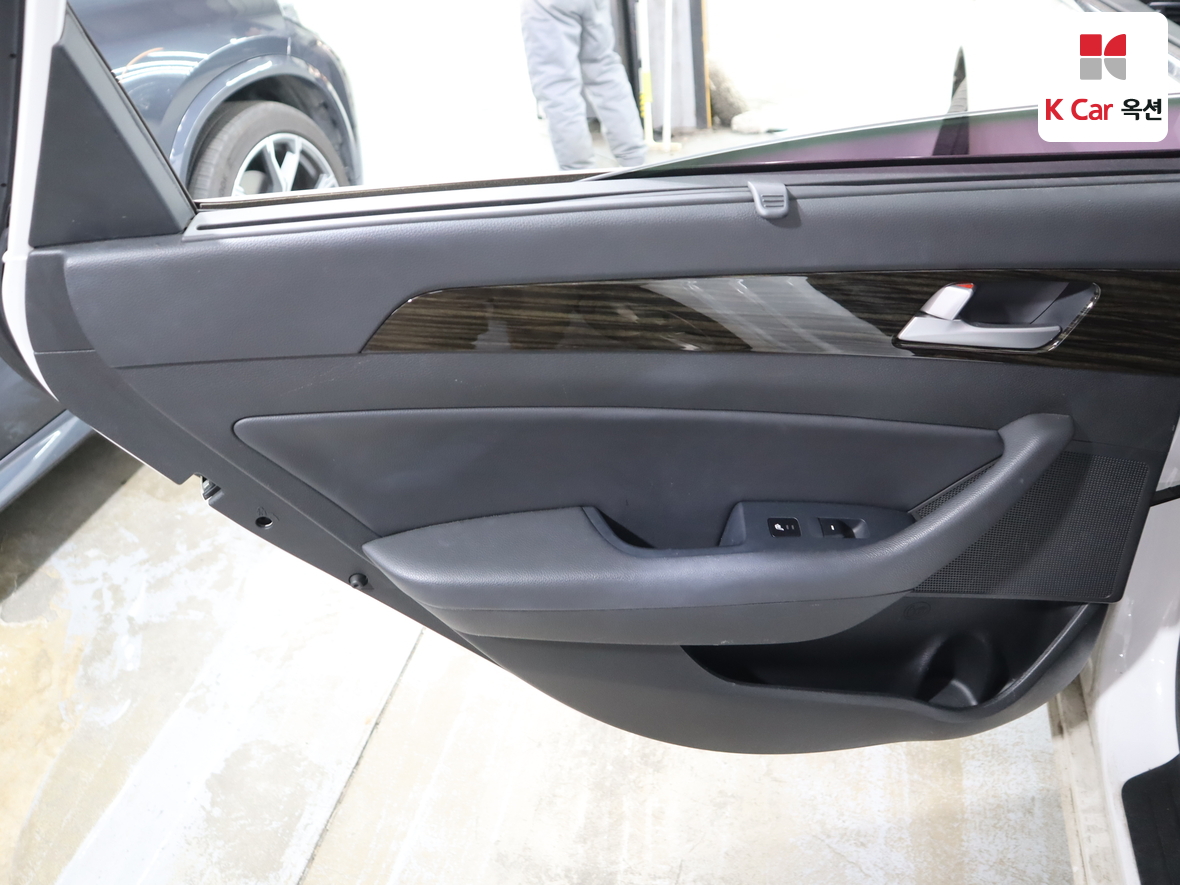 Hyundai Sonata 2017 - Image 21