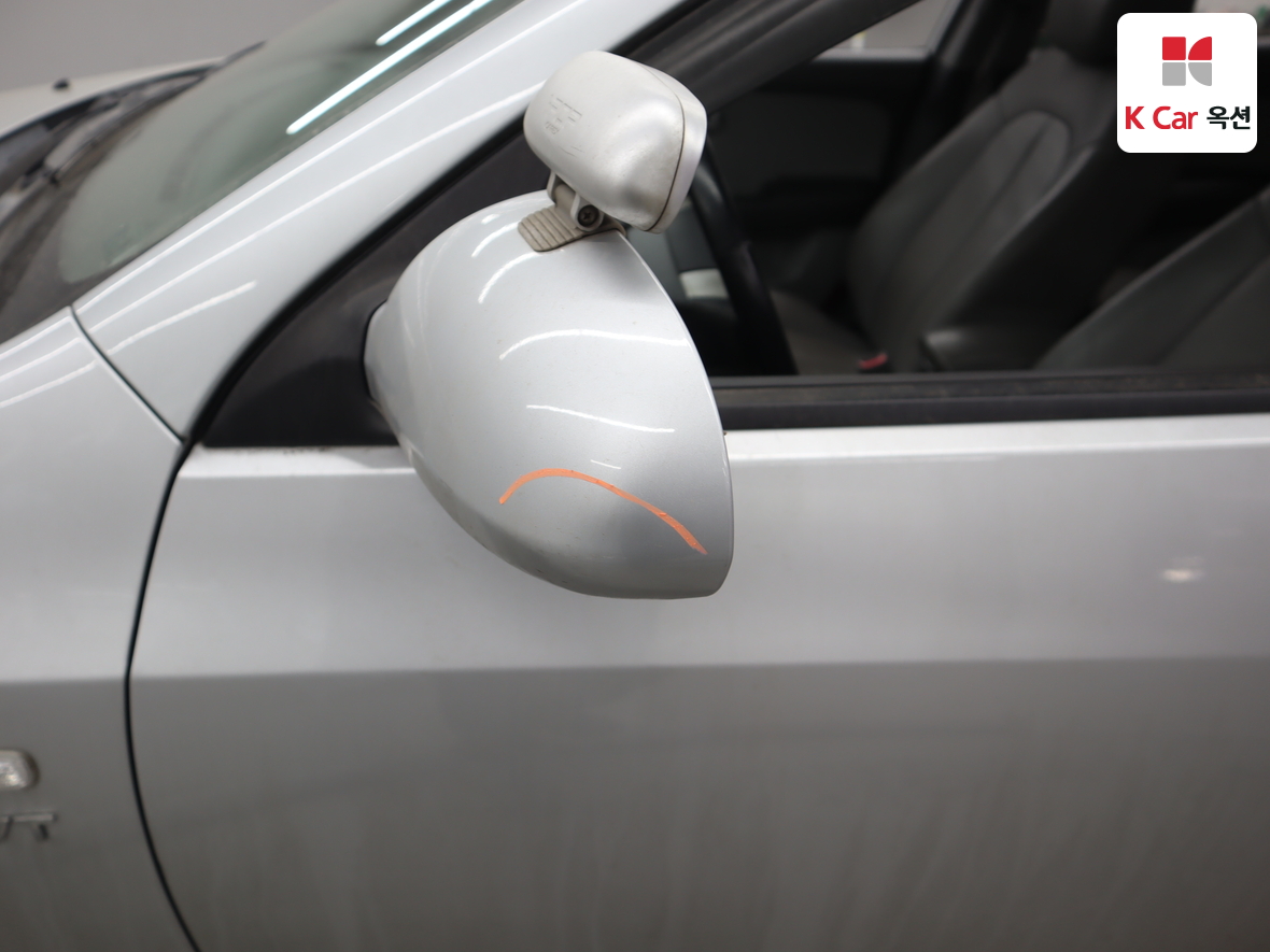 هيونداي إلانترا 2008 - صورة 37