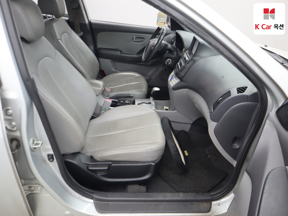 هيونداي إلانترا 2008 - صورة 31