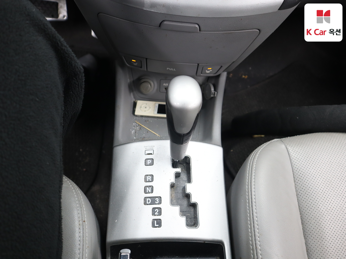 هيونداي إلانترا 2008 - صورة 17