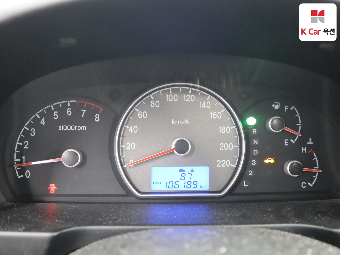 هيونداي إلانترا 2008 - صورة 5