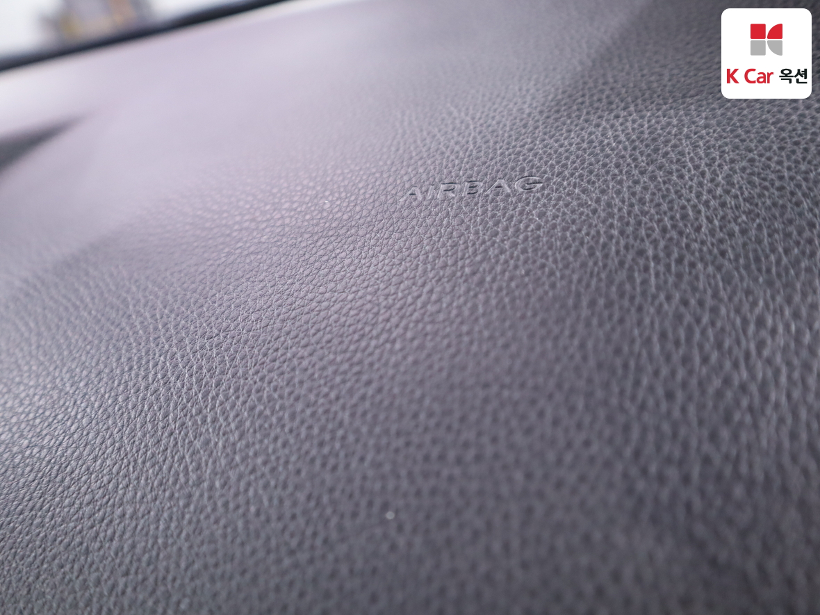 Hyundai AZERA 2012 - Image 30