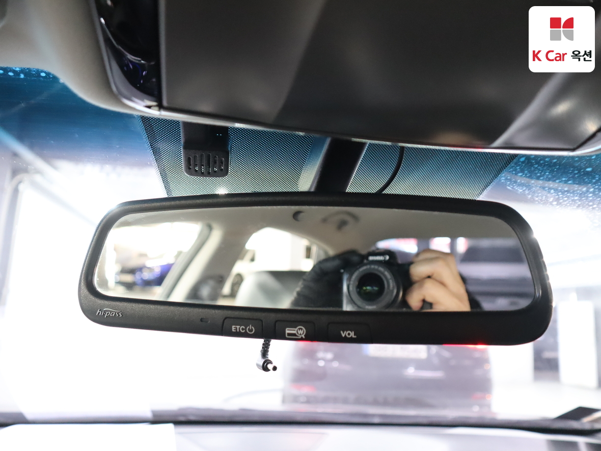 Hyundai AZERA 2012 - Image 13