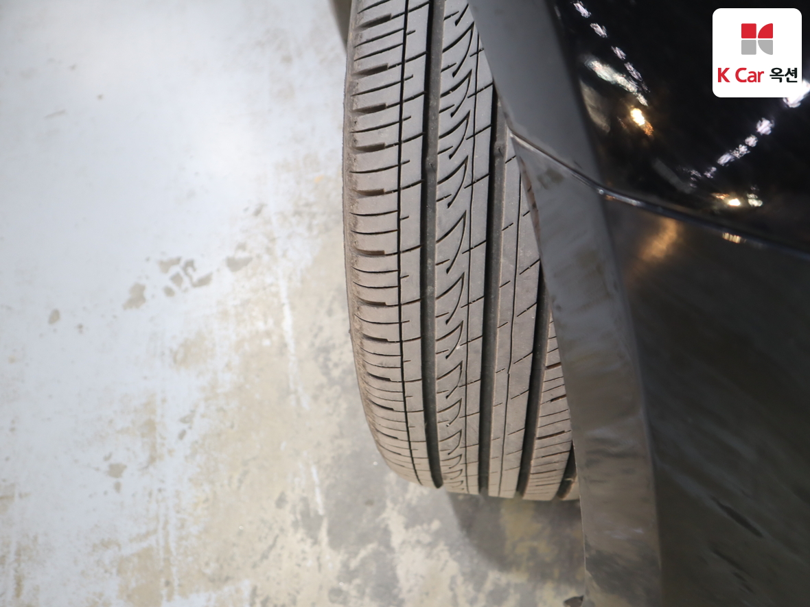 Hyundai AZERA 2012 - Image 31