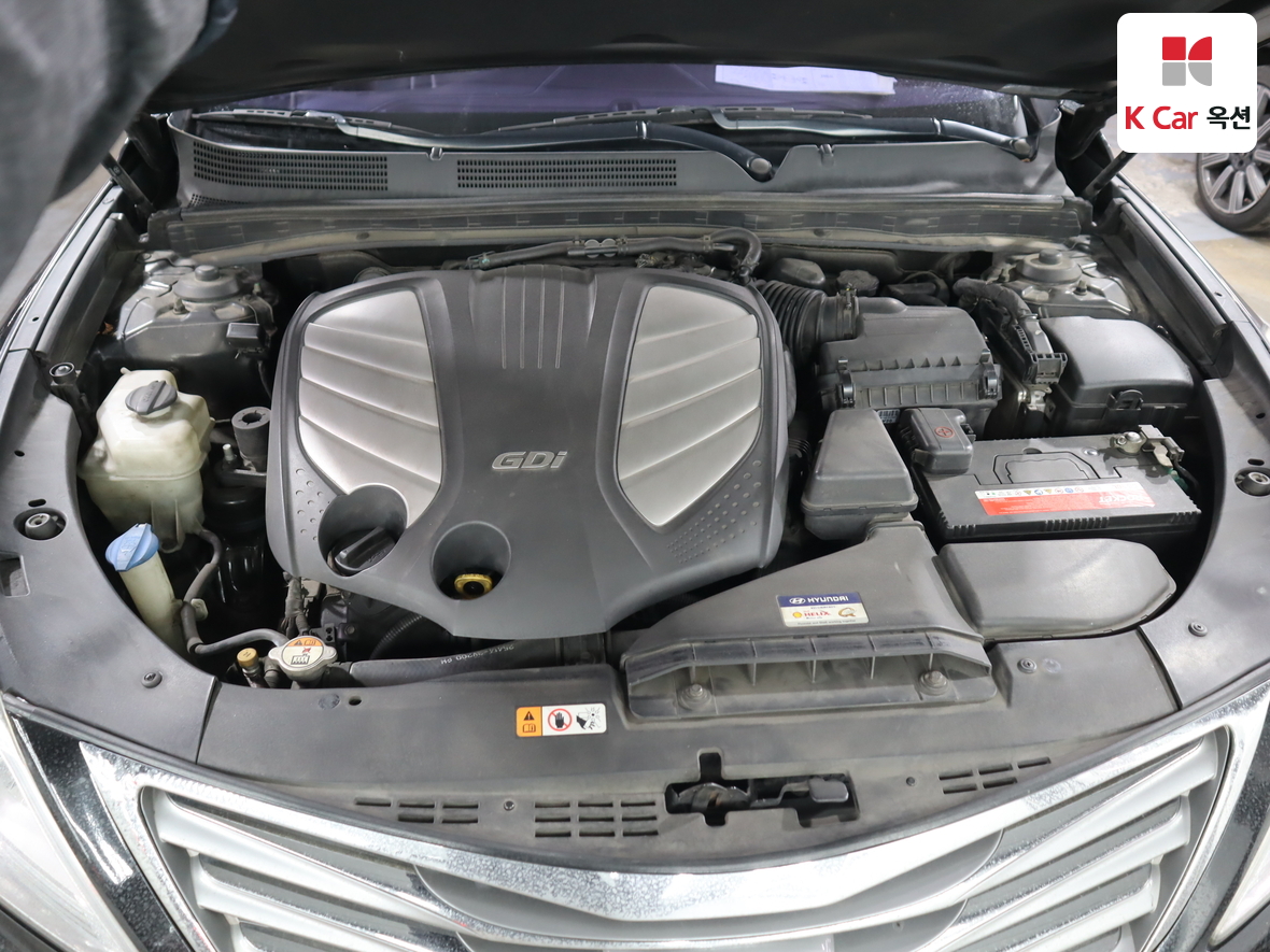 Hyundai AZERA 2012 - Image 32
