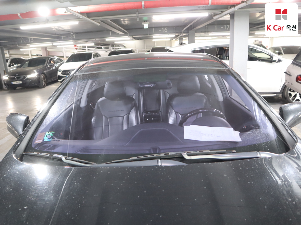 Hyundai AZERA 2012 - Image 33