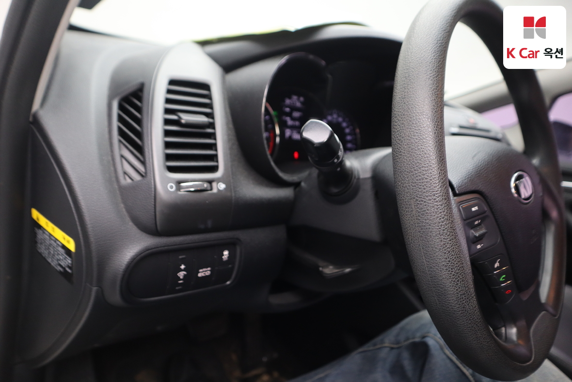 كيا K3 2015 - صورة 9