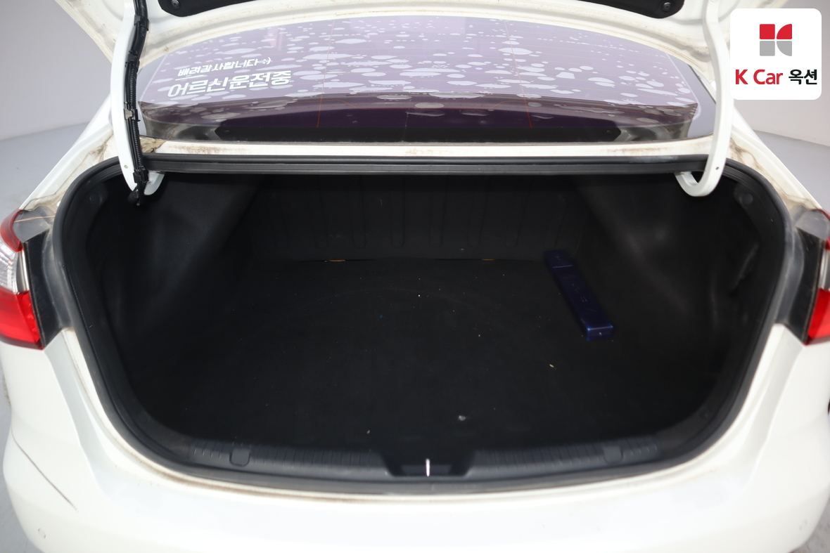 كيا K3 2015 - صورة 23