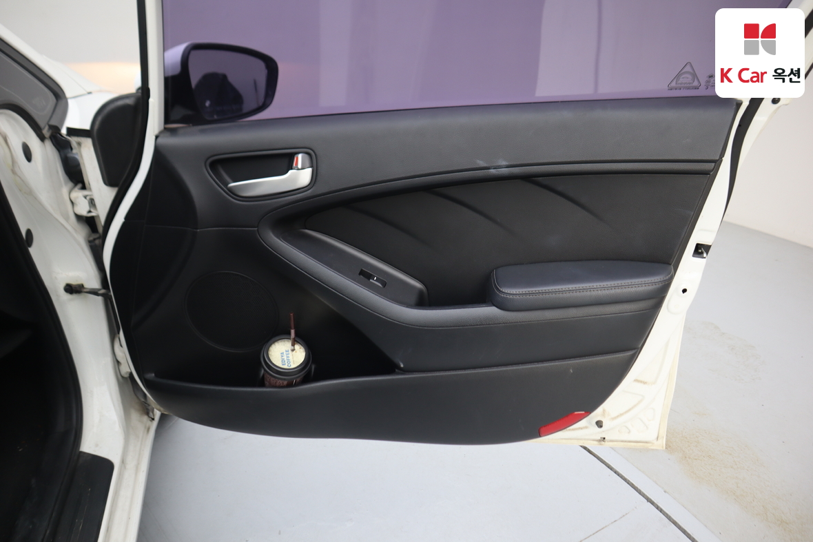 كيا K3 2015 - صورة 26