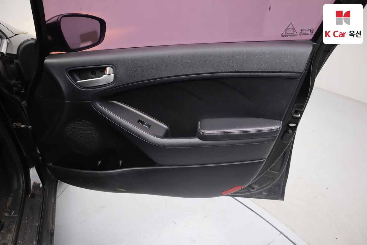 كيا K3 2015 - صورة 26