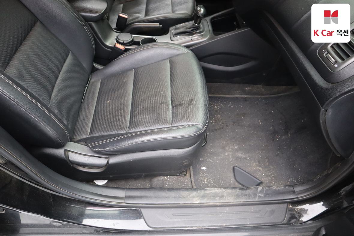 كيا K3 2015 - صورة 27