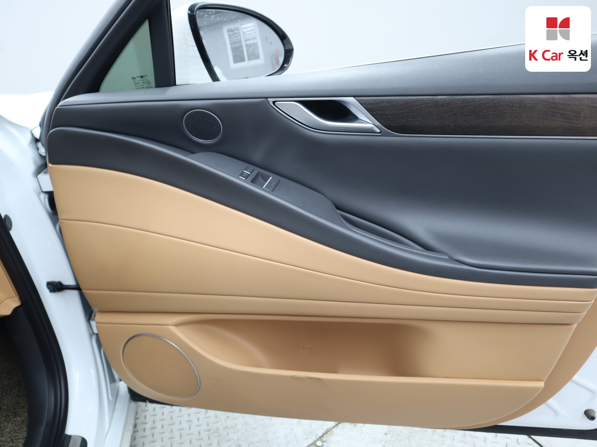 جينيسيس G80 2021 - صورة 32