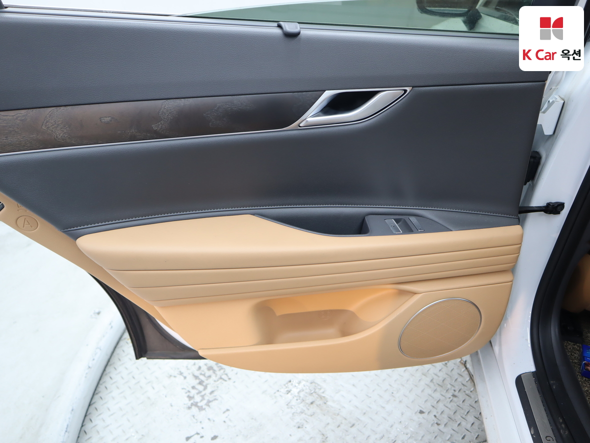 جينيسيس G80 2021 - صورة 24