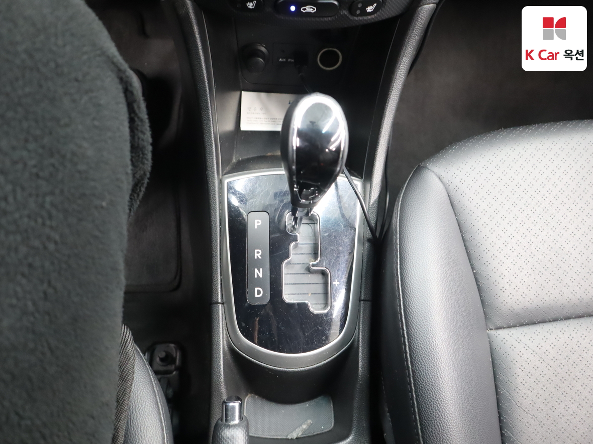 هيونداي أكسنت 2014 - صورة 16