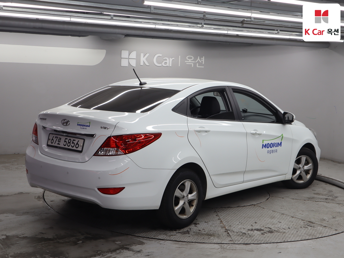 هيونداي أكسنت 2014 - صورة 2