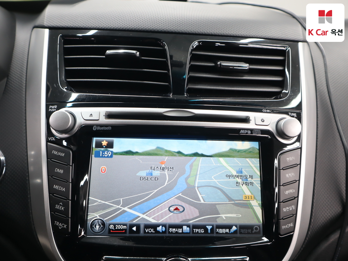 هيونداي أكسنت 2014 - صورة 14