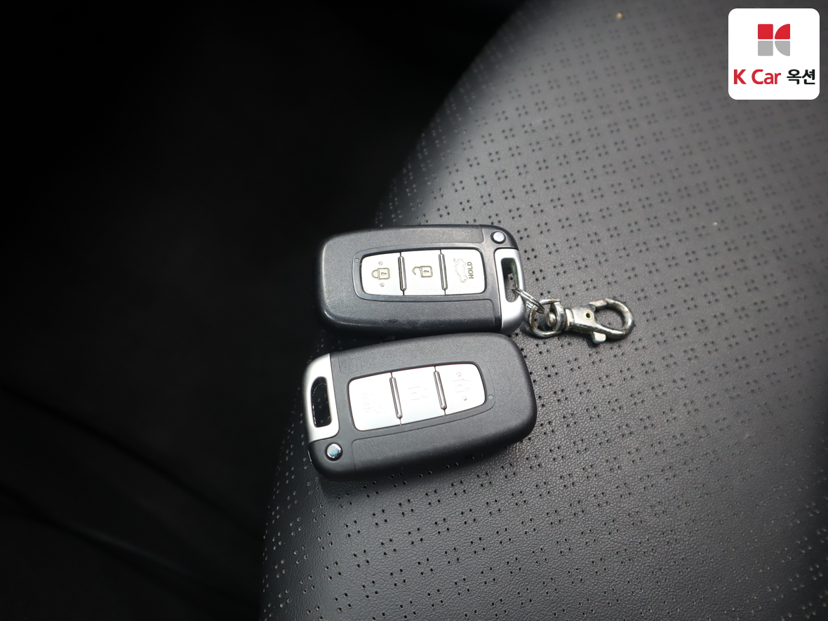 هيونداي أكسنت 2014 - صورة 17