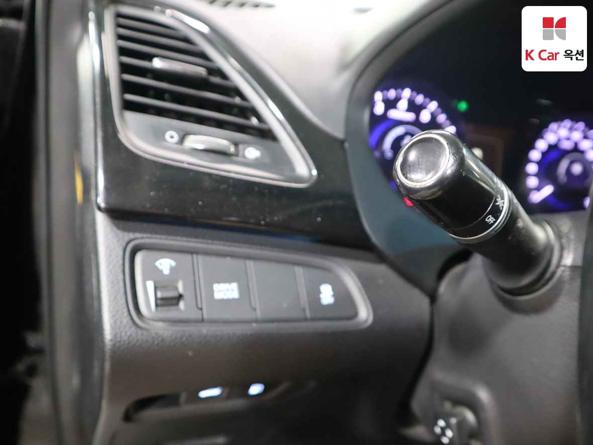 هيونداي أزيرا 2015 - صورة 9