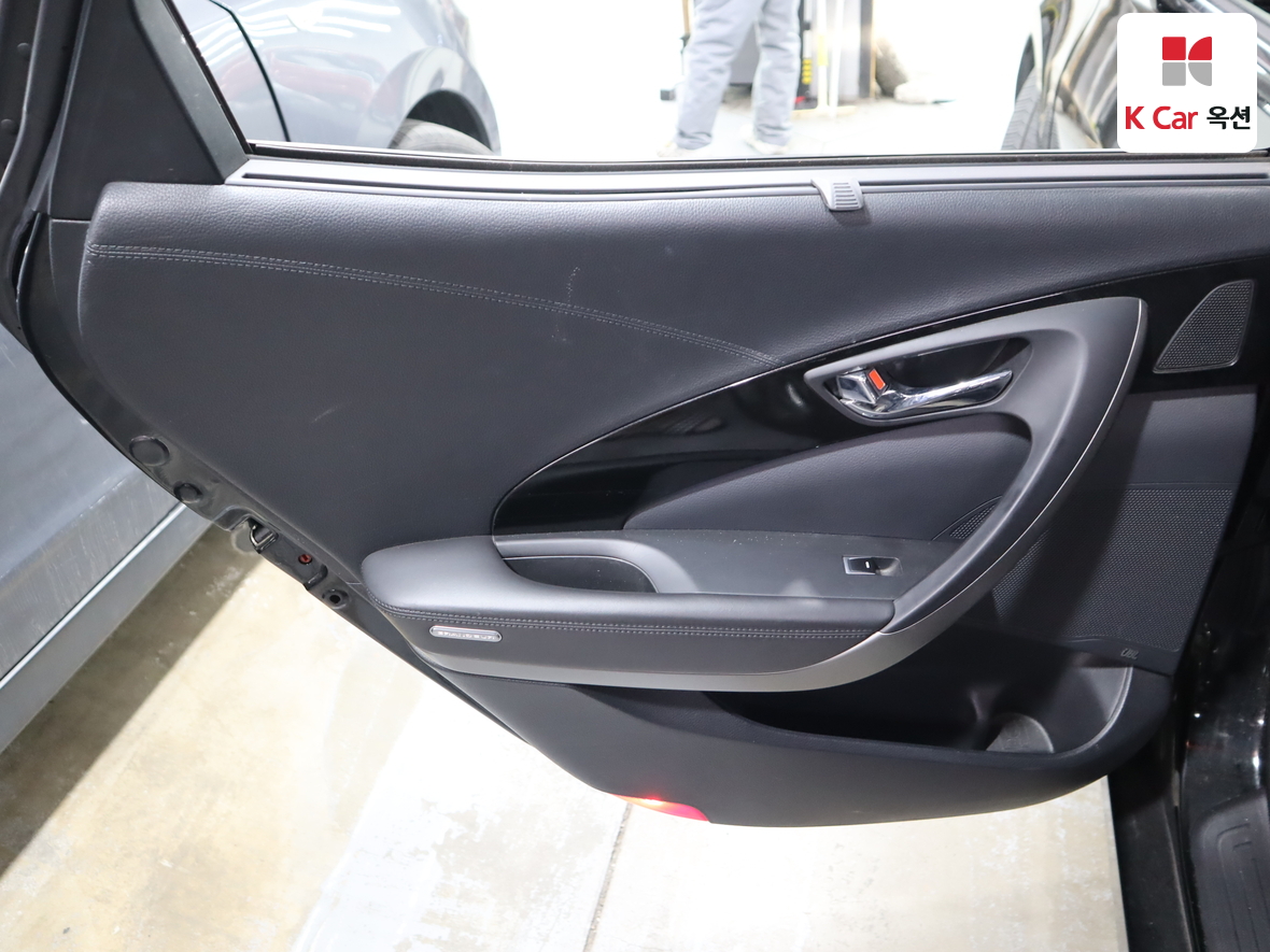 هيونداي أزيرا 2015 - صورة 22