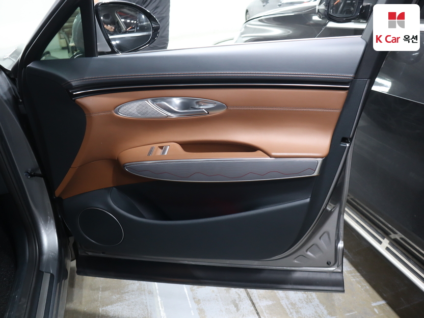 جينسس - GV70 - Image 31