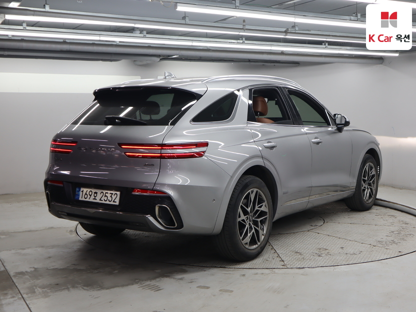 جينسس - GV70 - Image 2