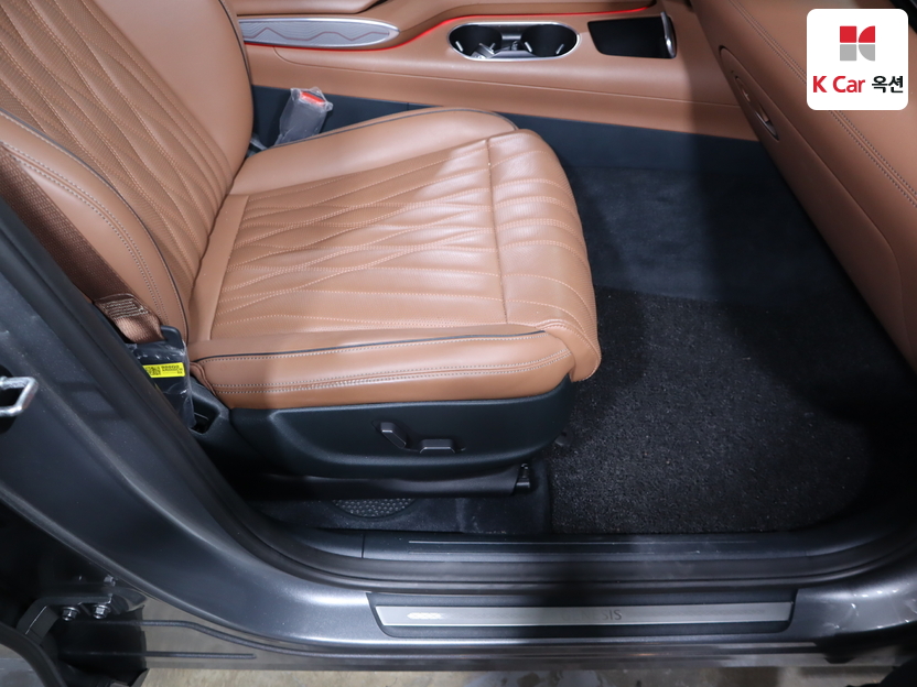 جينسس - GV70 - Image 32