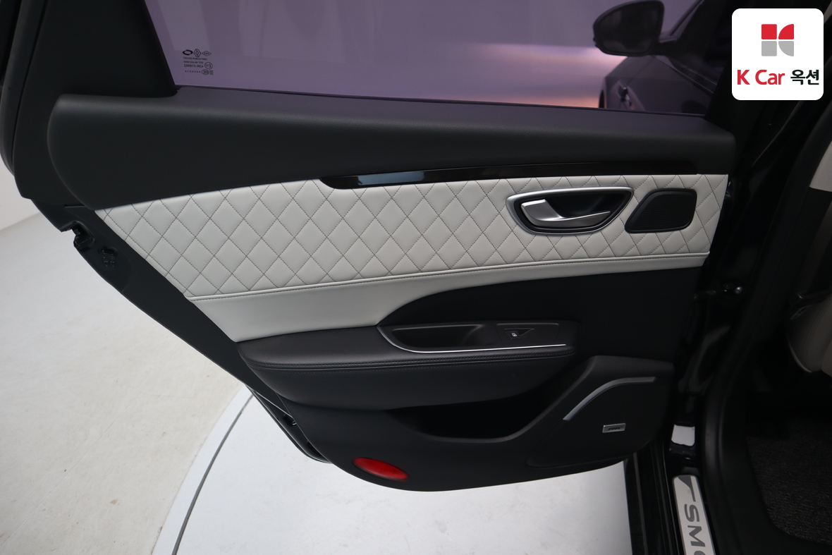 Renault Samsung SM6 2016 - Image 22