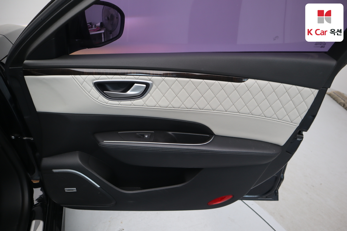 Renault Samsung SM6 2016 - Image 31