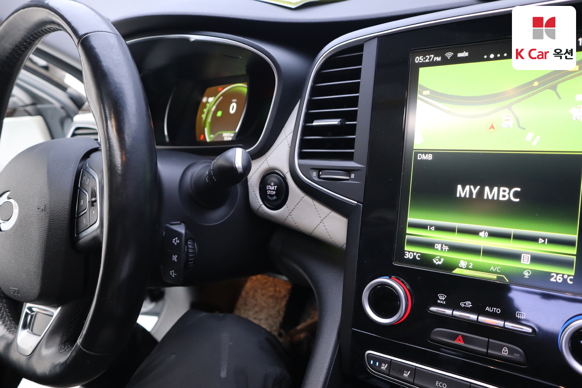 Renault Samsung SM6 2016 - Image 11